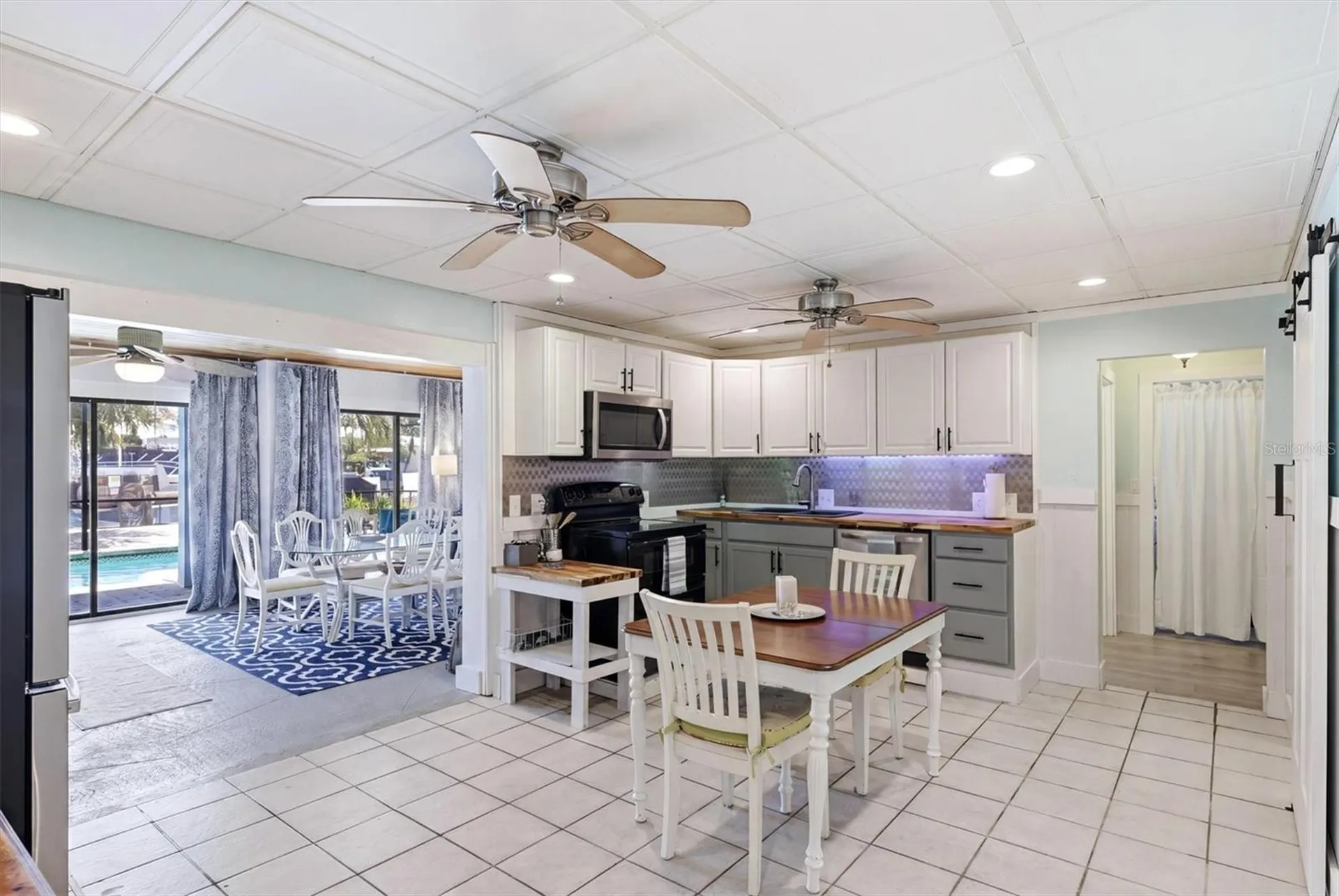 517 Kumquat Drive Anna Maria FL 34216
