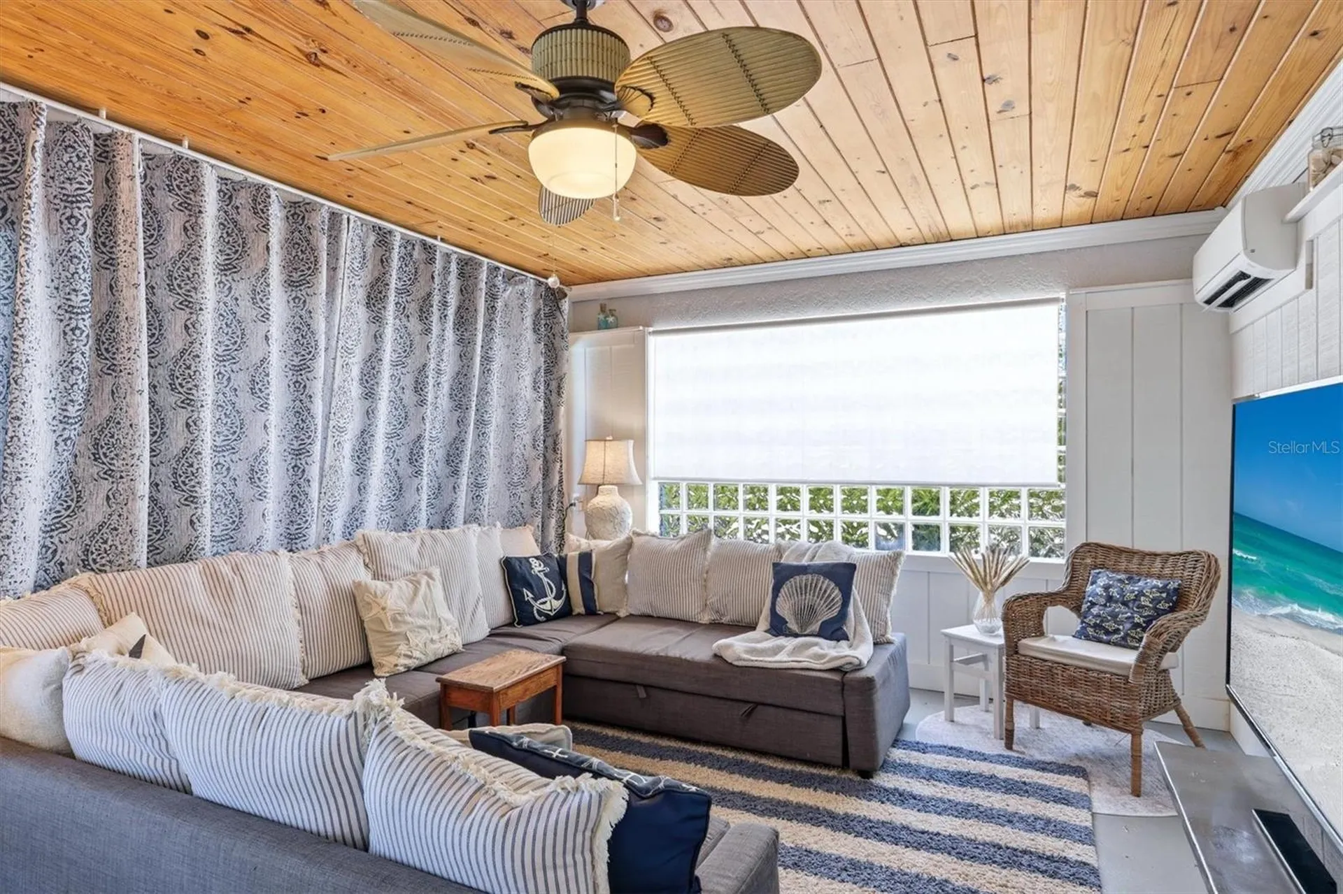 517 Kumquat Drive Anna Maria FL 34216