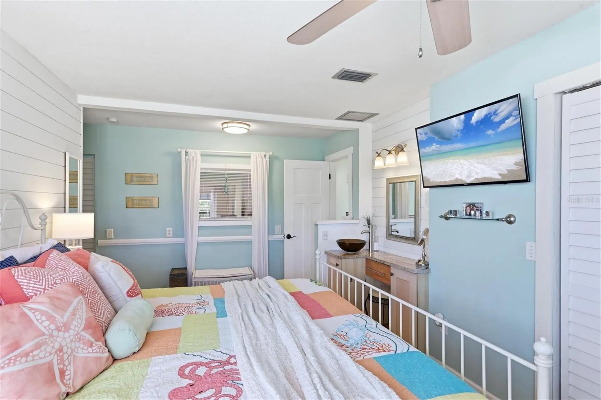 517 Kumquat Drive Anna Maria FL 34216