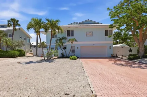 517 Kumquat Drive Anna Maria FL 34216