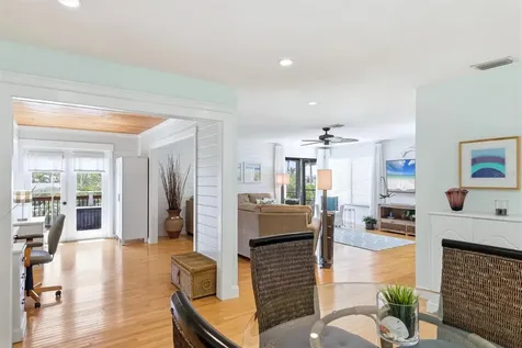 517 Kumquat Drive Anna Maria FL 34216