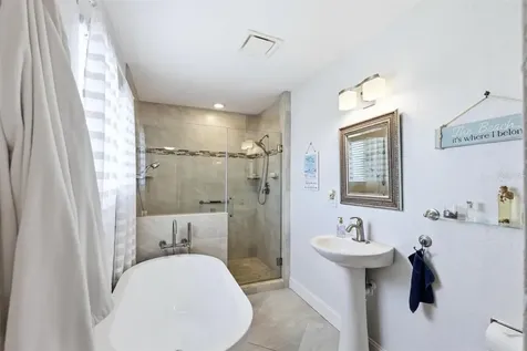 517 Kumquat Drive Anna Maria FL 34216