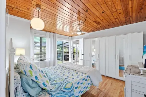517 Kumquat Drive Anna Maria FL 34216