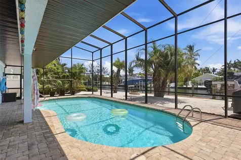 517 Kumquat Drive Anna Maria FL 34216