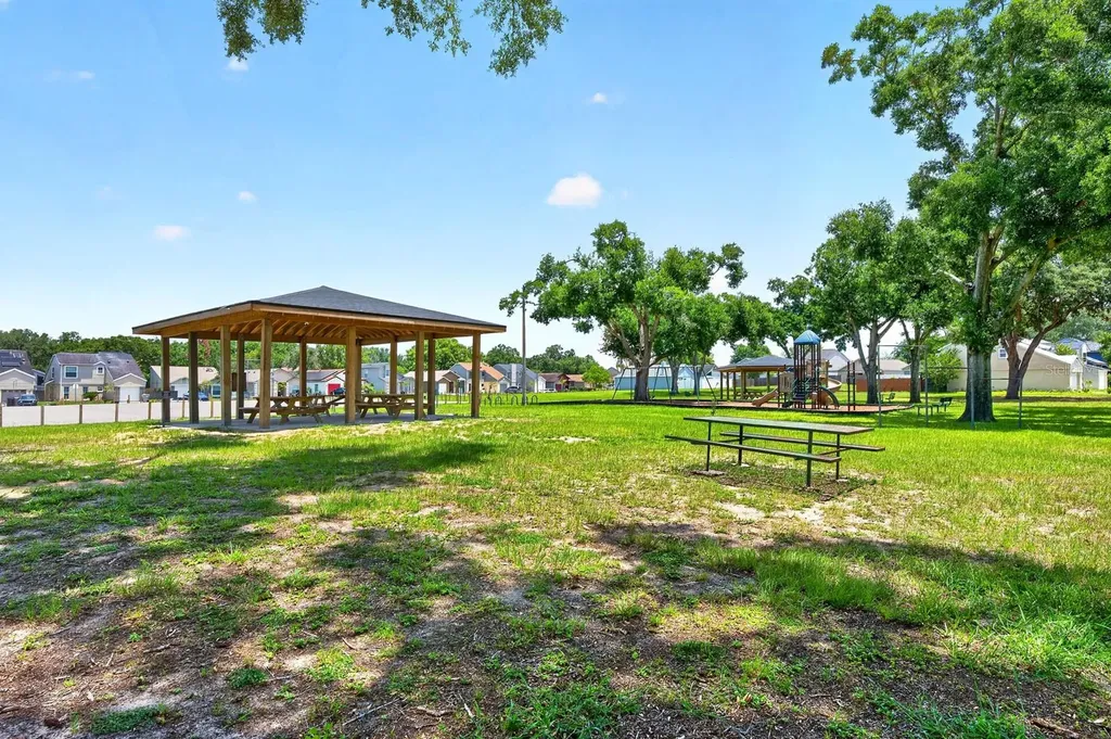 1950 Sheeler Oaks Drive Apopka FL 32703