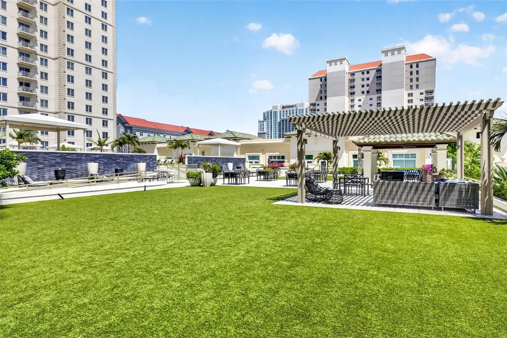 450 Knights Run Avenue Tampa FL 33602