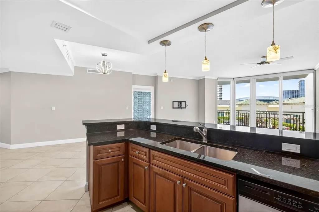 450 Knights Run Avenue Tampa FL 33602