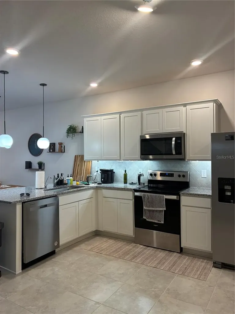 31371 Amberview Bend Wesley Chapel FL 33545