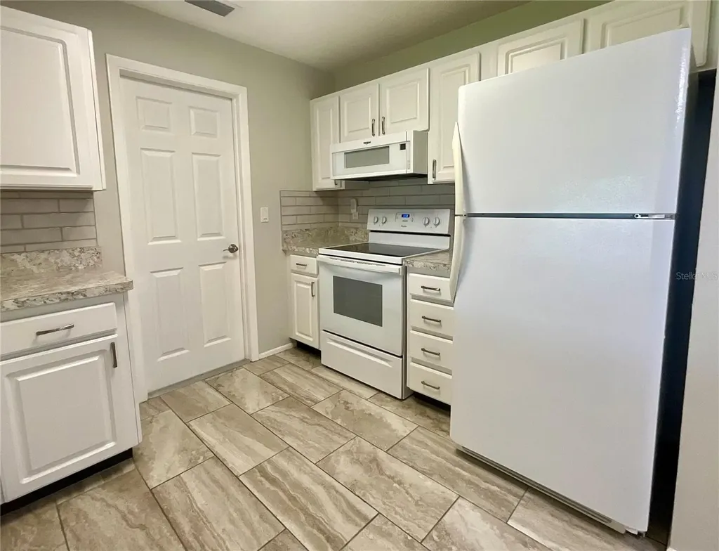 9849 39th Way N Pinellas Park FL 33782
