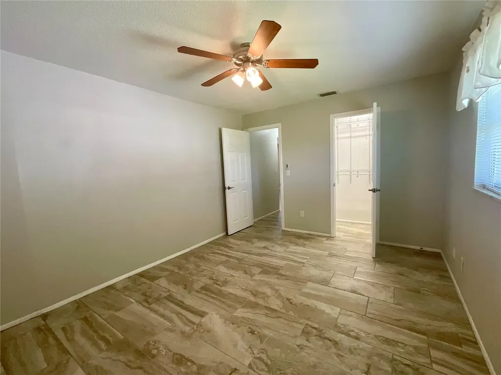 9849 39th Way N Pinellas Park FL 33782