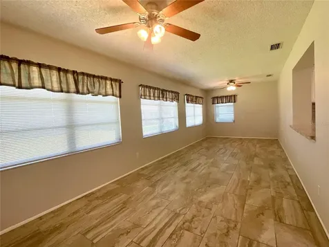 9849 39th Way N Pinellas Park FL 33782