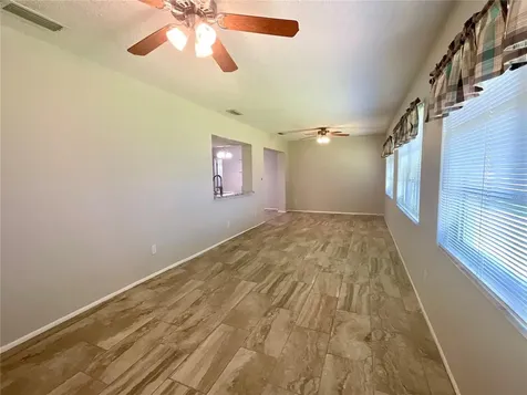 9849 39th Way N Pinellas Park FL 33782