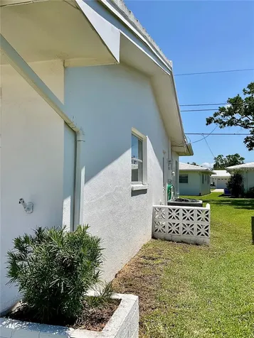 9849 39th Way N Pinellas Park FL 33782