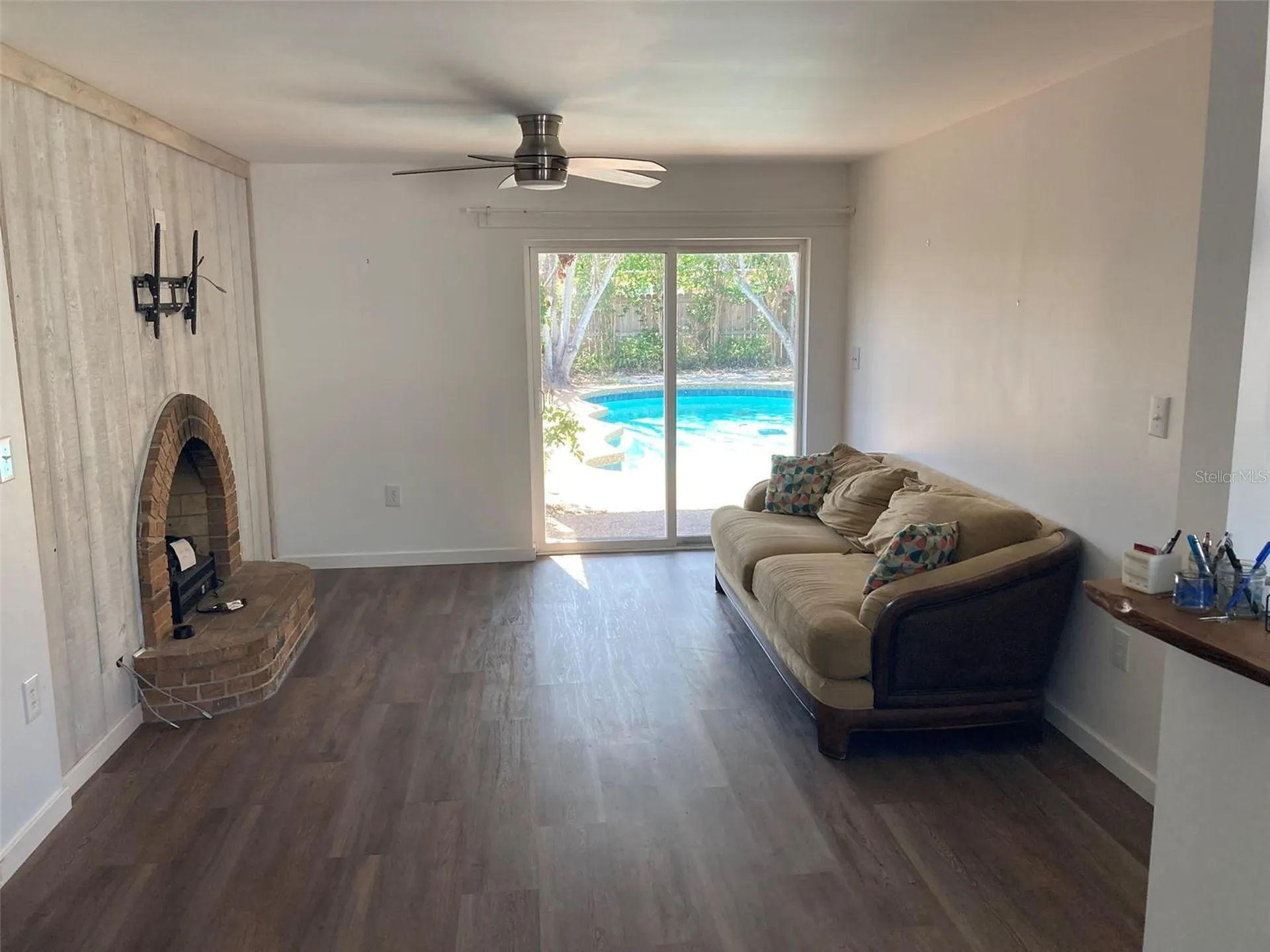 1403 E Alfred Street Tavares FL 32778