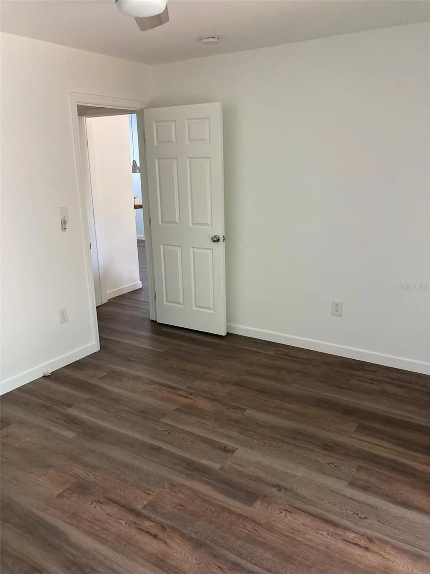 1403 E Alfred Street Tavares FL 32778