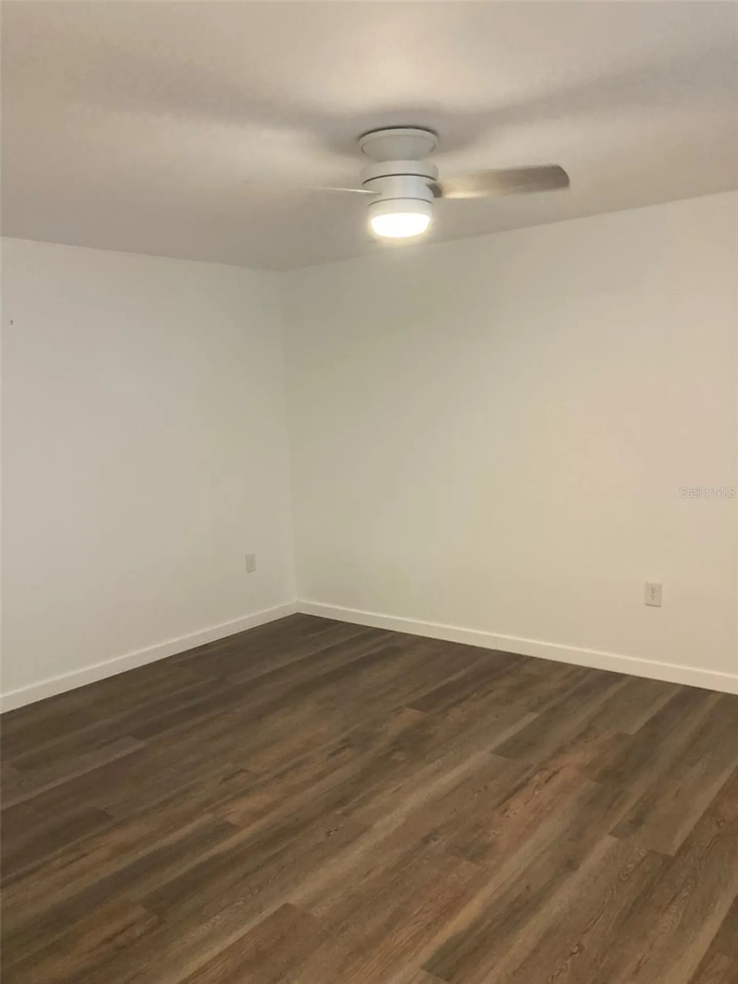 1403 E Alfred Street Tavares FL 32778