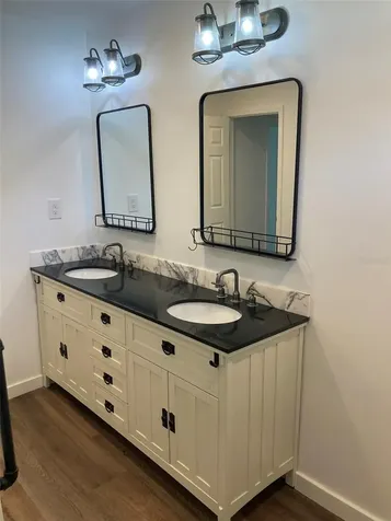 1403 E Alfred Street Tavares FL 32778
