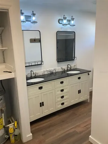 1403 E Alfred Street Tavares FL 32778