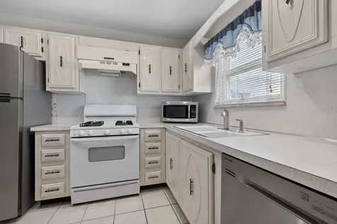 5357 81st Street N St Petersburg FL 33709