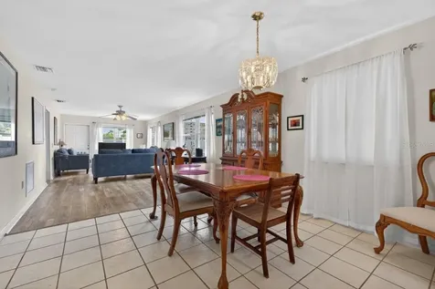 5357 81st Street N St Petersburg FL 33709