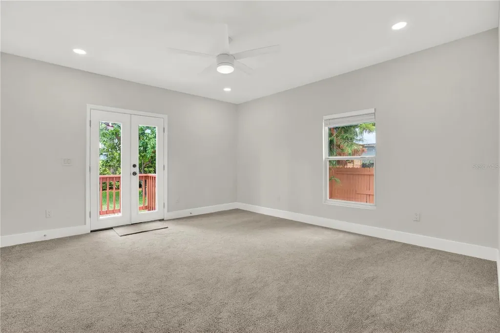 112 E Emily Street Tampa FL 33603