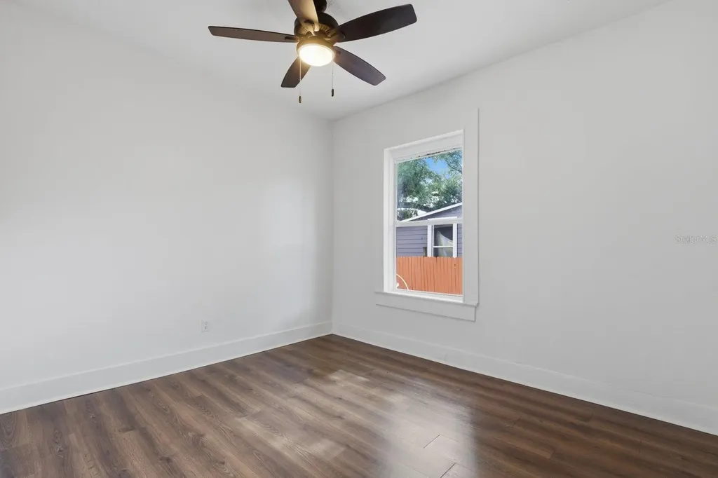 112 E Emily Street Tampa FL 33603