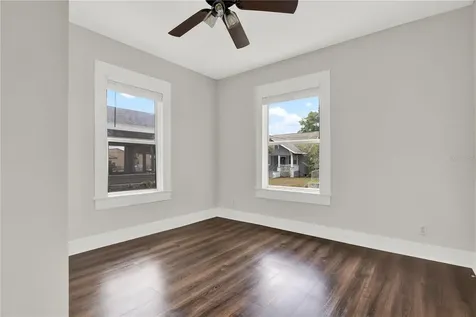 112 E Emily Street Tampa FL 33603