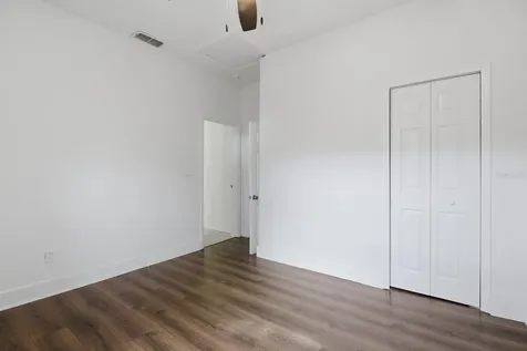 112 E Emily Street Tampa FL 33603