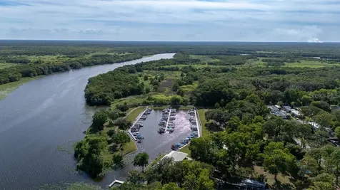 125 Pine Tree Drive Debary FL 32713