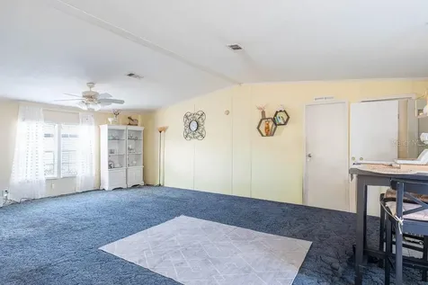 125 Pine Tree Drive Debary FL 32713