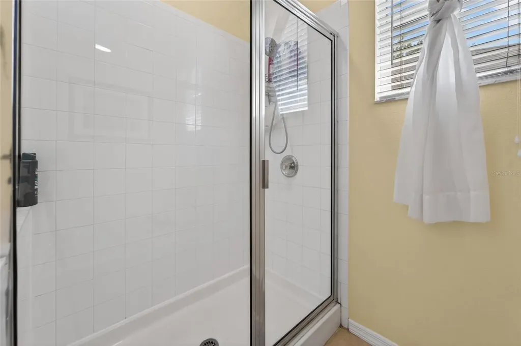 18103 Hamden Park Way Tampa FL 33647
