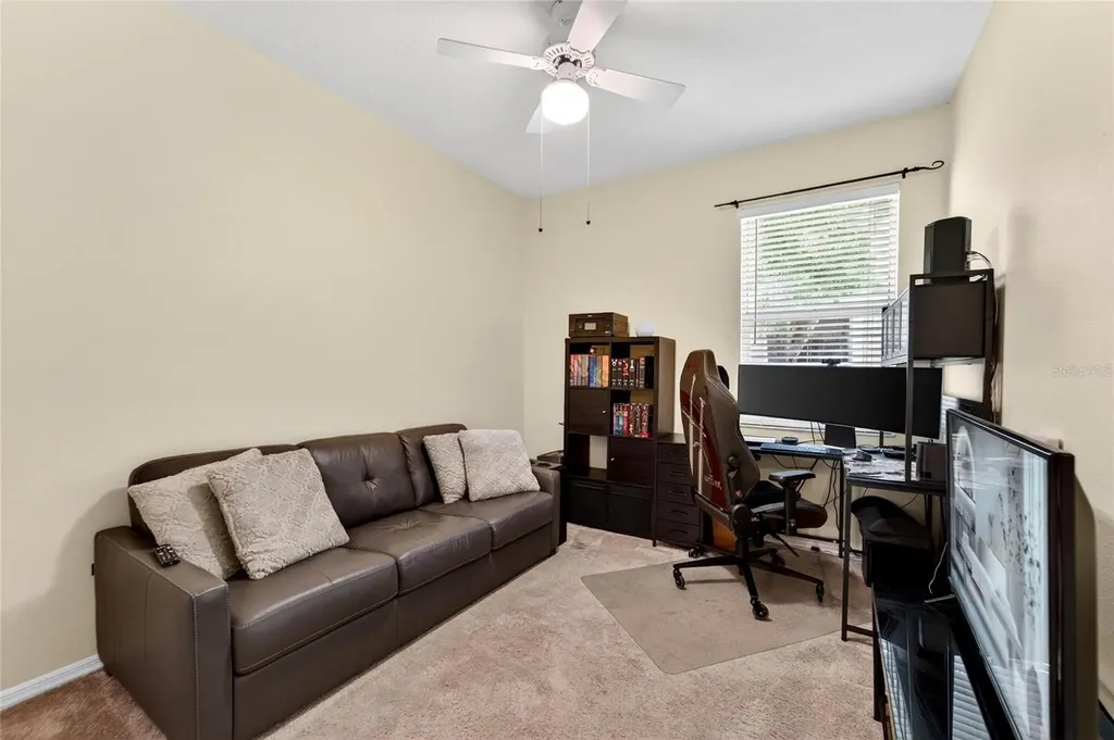 18103 Hamden Park Way Tampa FL 33647