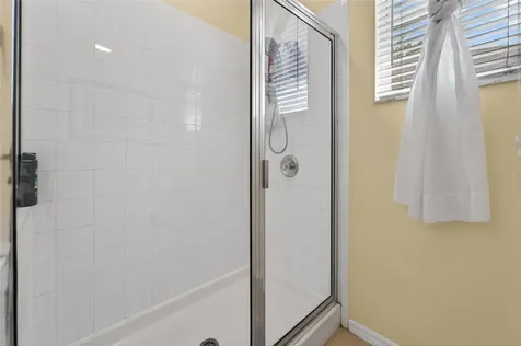 18103 Hamden Park Way Tampa FL 33647