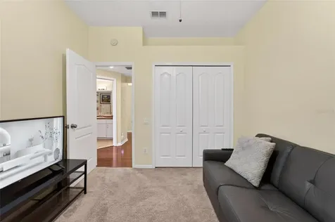 18103 Hamden Park Way Tampa FL 33647