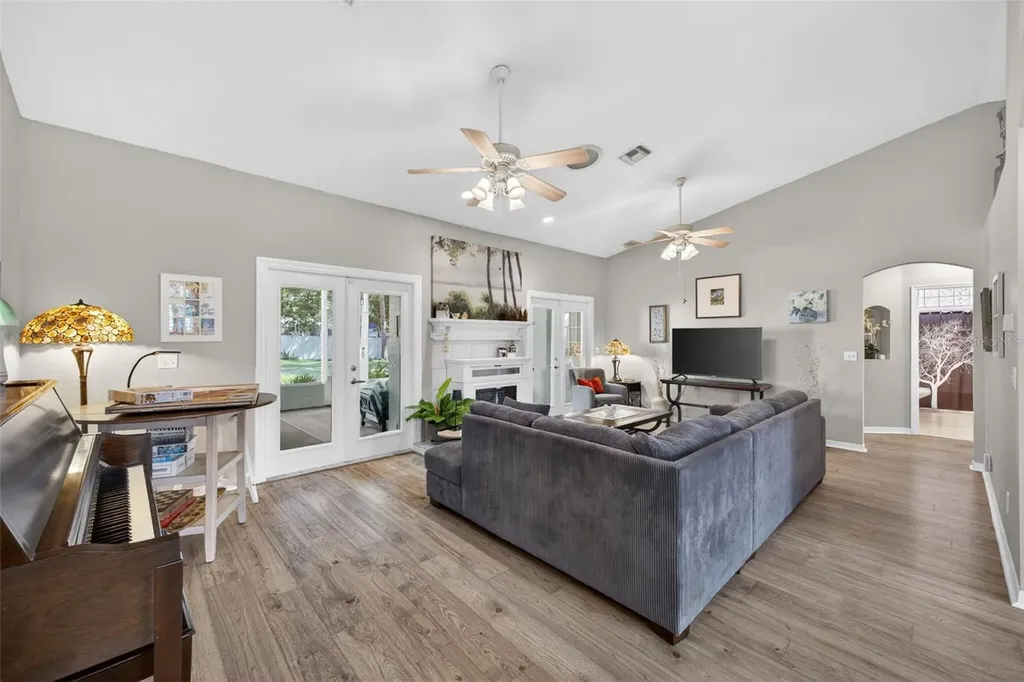 26243 Troon Avenue Mount Plymouth FL 32776