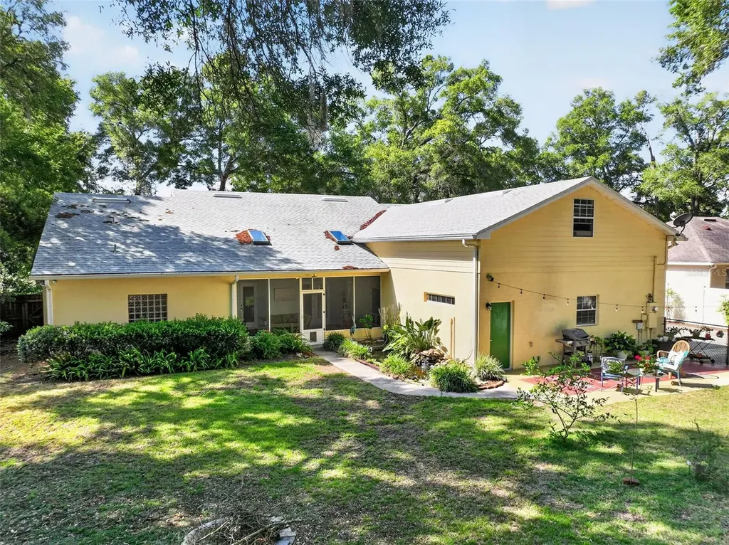 26243 Troon Avenue Mount Plymouth FL 32776