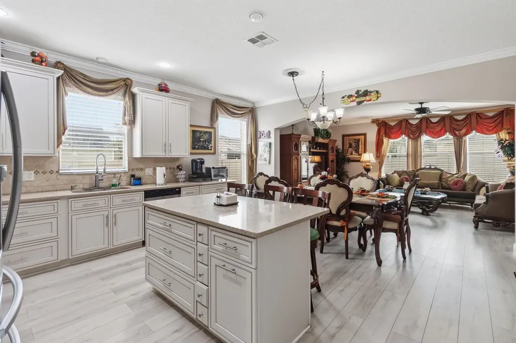 1821 Plantation Oak Drive Orlando FL 32824
