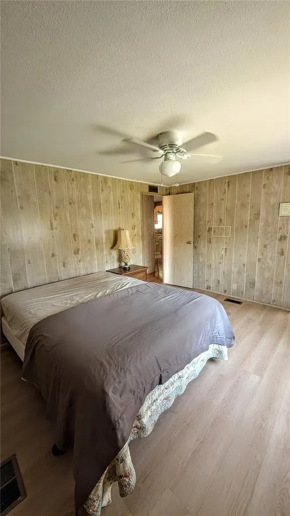 39820 Us Highway 19 N Tarpon Springs FL 34689