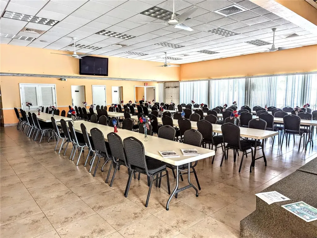 39820 Us Highway 19 N Tarpon Springs FL 34689