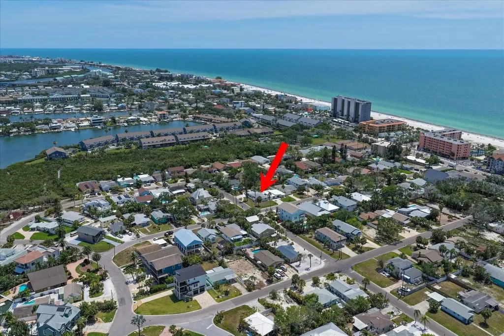 127 11th Avenue Indian Rocks Beach FL 33785