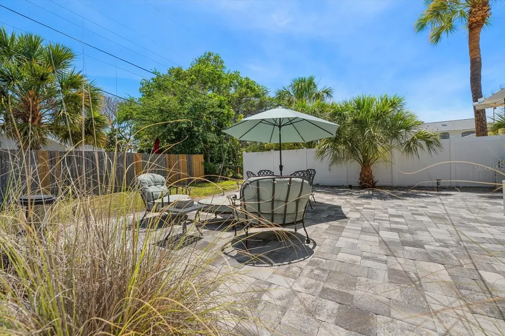 127 11th Avenue Indian Rocks Beach FL 33785