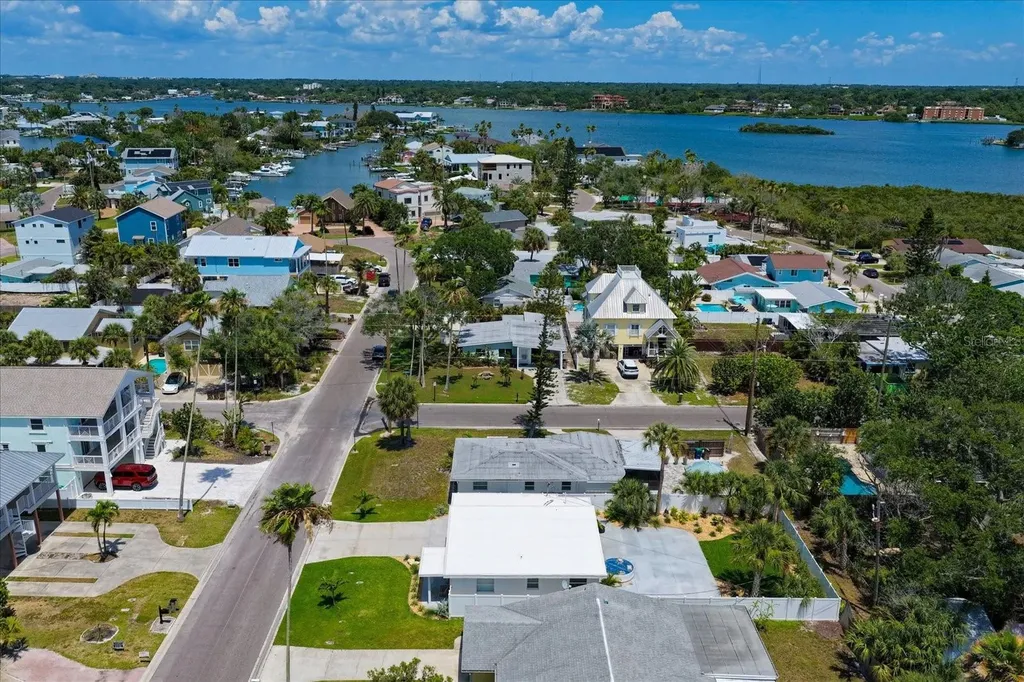 127 11th Avenue Indian Rocks Beach FL 33785