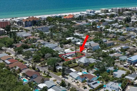 127 11th Avenue Indian Rocks Beach FL 33785