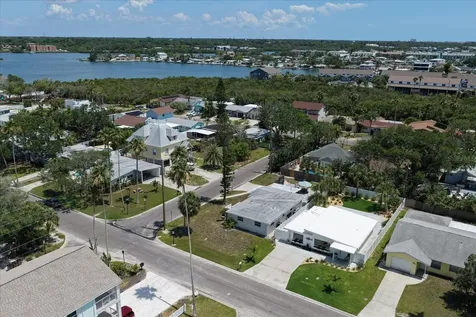 127 11th Avenue Indian Rocks Beach FL 33785
