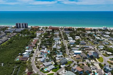 127 11th Avenue Indian Rocks Beach FL 33785