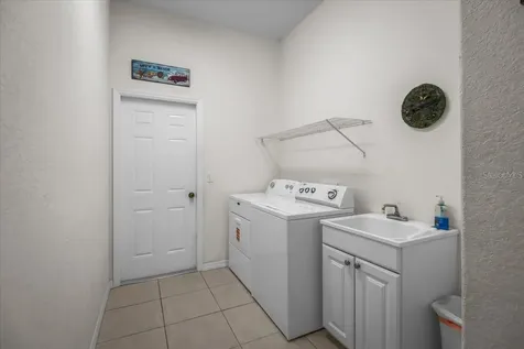 7522 Perennial Road North Port FL 34287