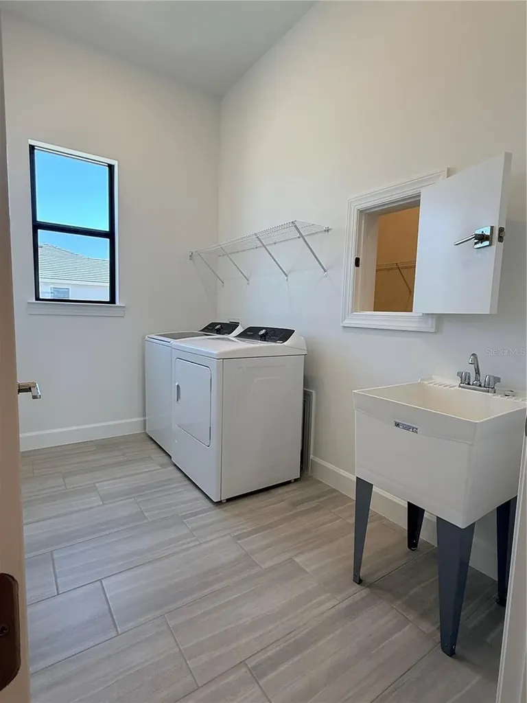 4821 Long Point Run Lakewood Ranch FL 34211