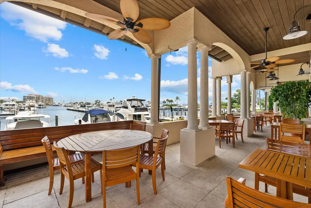 2600 Harbourside Drive Longboat Key FL 34228