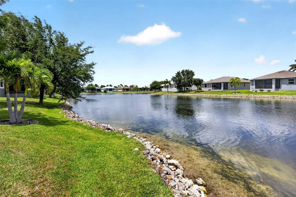 24611 Rio Villa Lakes Circle Punta Gorda FL 33950