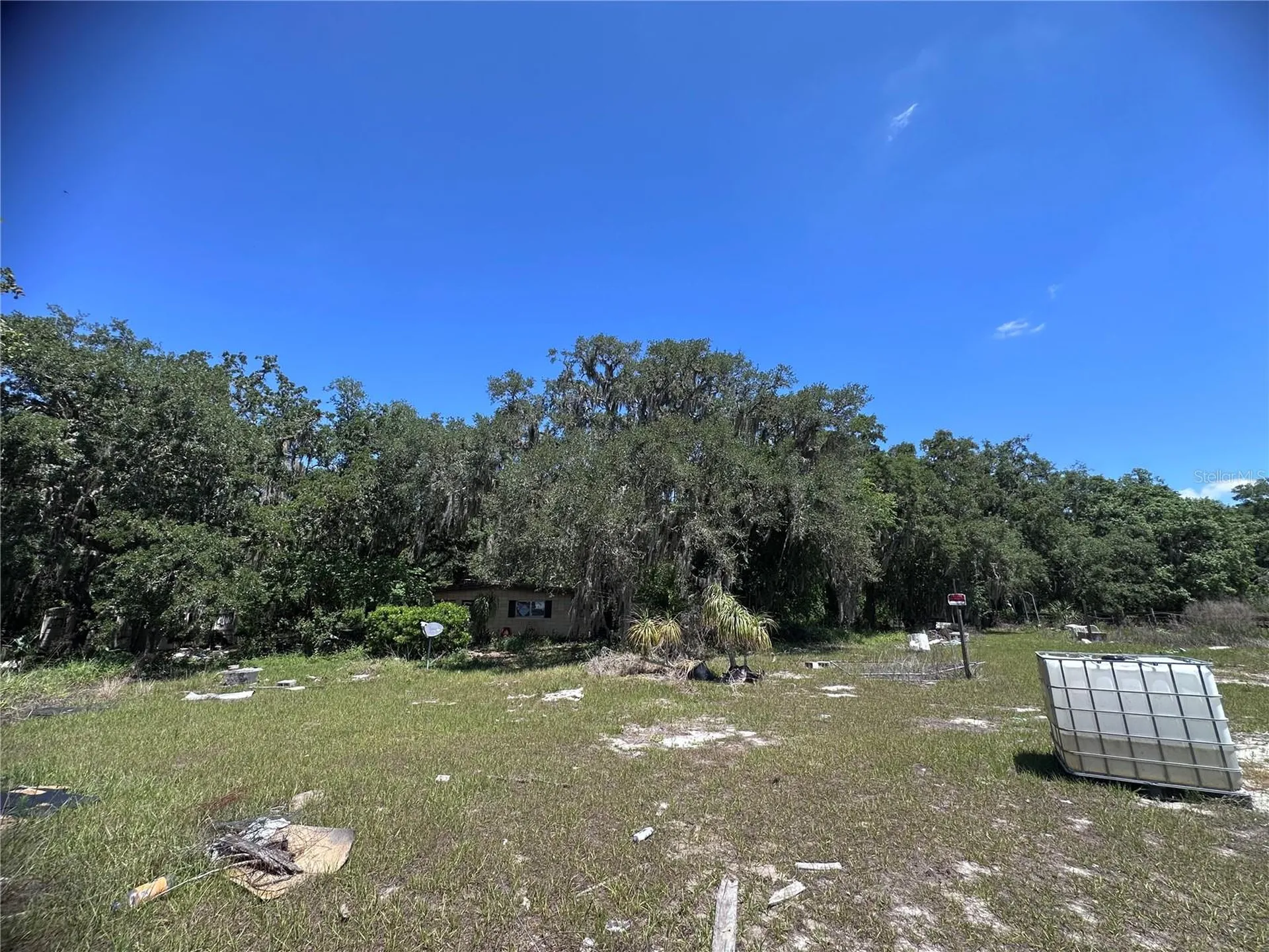 9315 E Treasure Island Avenue Leesburg FL 34788